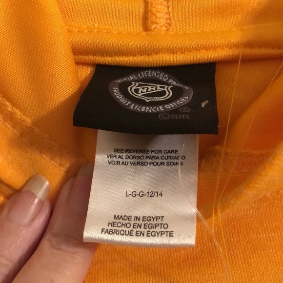 NHL Nashville Predators Pullover Hoodie Size Various NWT - Picture 4 of 5